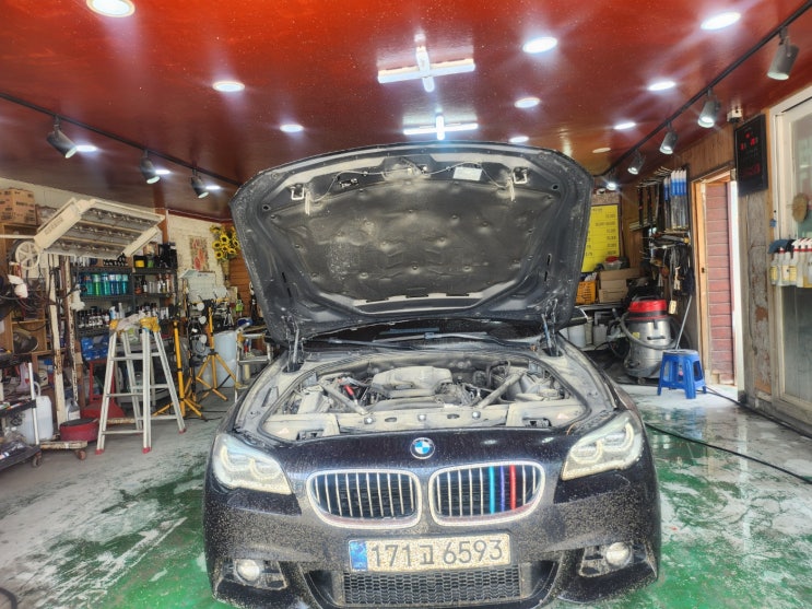 보령세차 BMW 엔진룸 클리닝 꼼꼼하게 잘하는 대박스팀세차