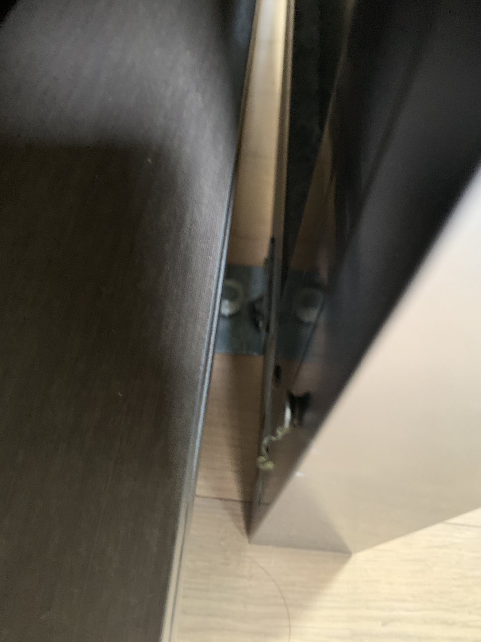 붙박이장 미닫이문 롤러 교체 문수리 서울 강남