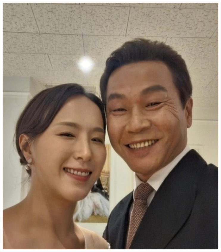 빌런 <b>류성현</b>, <b>55세</b> 품절남 등극…18세 연하와 로맨틱 <b>결혼</b>