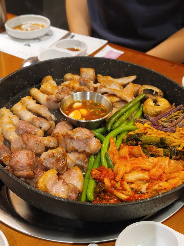  목포맛집 꽃돼지식당 평화광장점 삼겹살 고기집