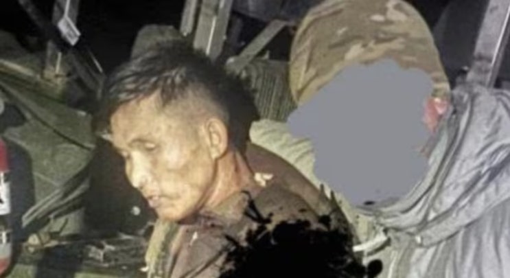 慘狀] <b>우크라</b>軍 "<b>북한군</b> 병사 1명 생포" 사진 공개... <b>국정원</b>... 