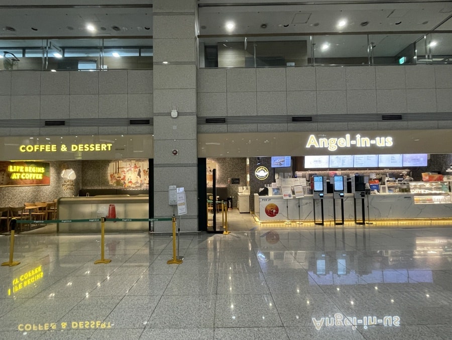 엔제리너스 인천공항 T1 1F점 사진 1