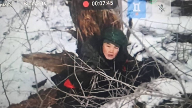 <b>젤렌스키</b>, <b>북한군</b>들 <b>포로</b>로 잡히지 않도록 지휘관이 처형하는... 