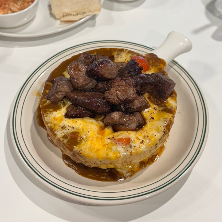  망원역맛집 오므상칼칼데스 합정본점 미트러버스 카레 데이트코스 추천