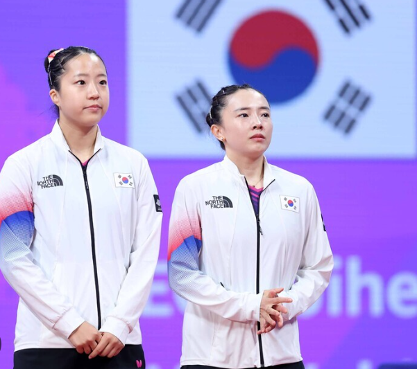 탁구 국대 <b>전지희</b>, <b>은퇴</b> 선언 : <b>신유빈</b>, 올림픽 동메달 귀화 선수