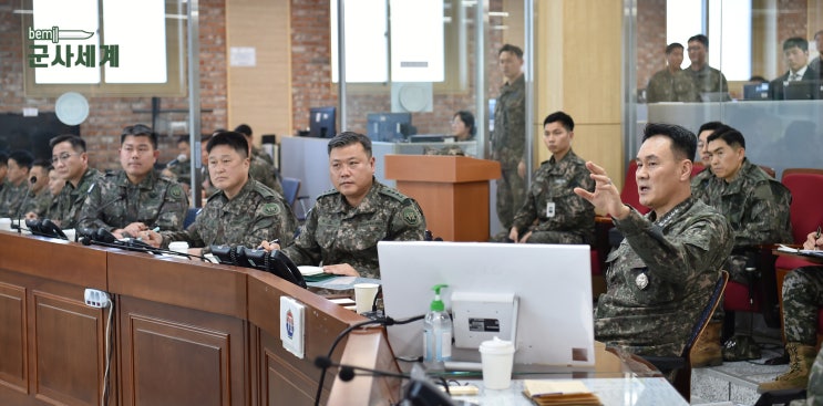김명수 <b>합참의장</b>, 7기동군단... 현장점검 및 장병 <b>격려</b> / <b>합참</b> 제공