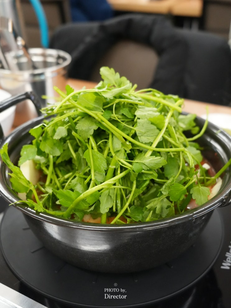  왕십리역 맛집 추천! 점심엔 등촌샤브칼국수 어때요?
