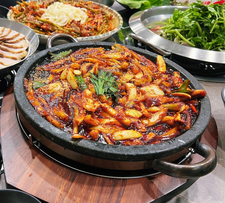 선릉역 맛집 중독성 강한 매콤한 오징어요리 해탄