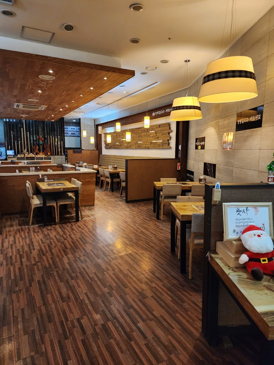 명동칼국수샤브샤브 여월점 사진 3