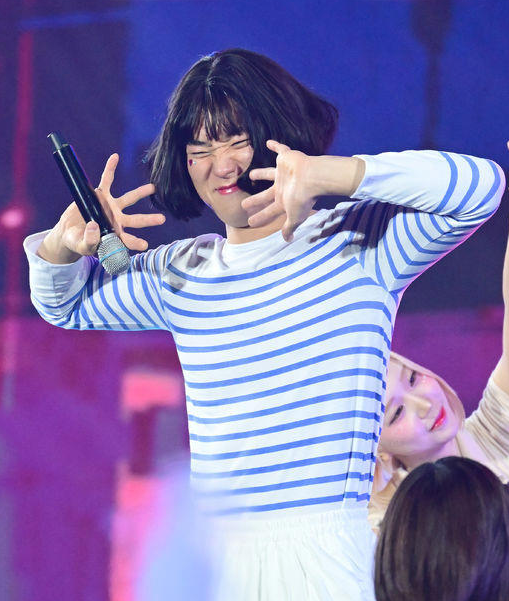 <b>김도영</b>, <b>뉴진스 하니</b>를 향한 팬심으로 '푸른 산호초' 패러디... 