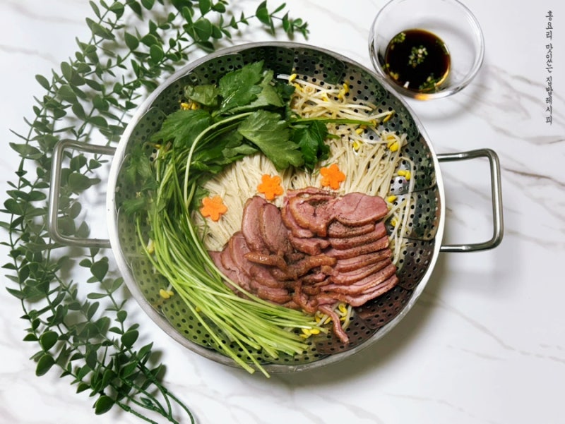 훈제오리찜 소스 만들기 훈제오리고기찜 만드는법 홈파티 음식 추천
