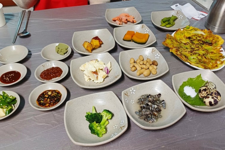 돌고래 횟집 사진 6