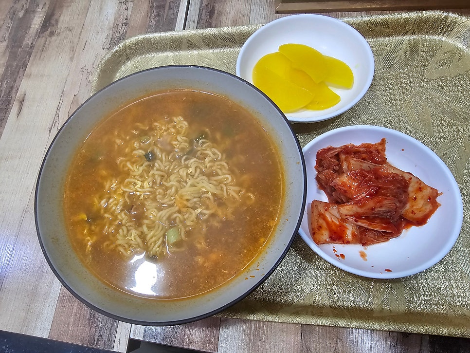 아양생칼국수&김밥 사진 5