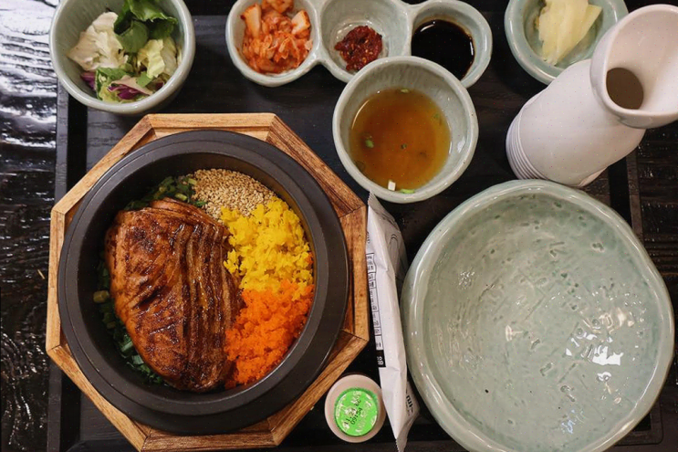  솔솥 광화문점, 따뜻한 솥밥과 아늑한 분위기에서 힐링!