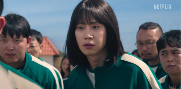 <b>박성훈</b>, '<b>오징어 게임</b>' <b>패러디 AV</b> 표지 실수로 게시 후 사과...... 