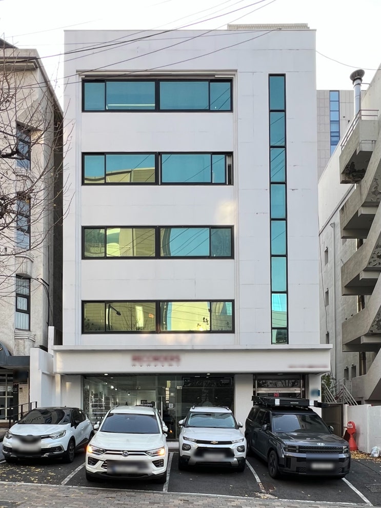  [177평] 서교동 홍대사무실 통임대. 합정역 보보호텔 사거리 대로변 학원, 사옥추천.