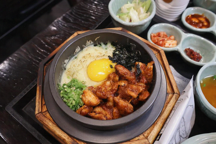  서울 겨울 나들이의 완벽한 마무리, 솔솥 광화문점은 찐 맛집!