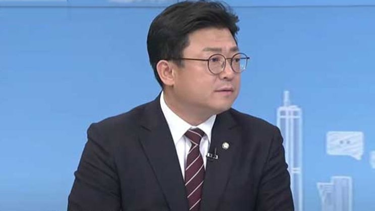 與 <b>비대위원장</b> 비서실장에 강명구…<b>권영세</b>, <b>제주항공 사고</b>... 
