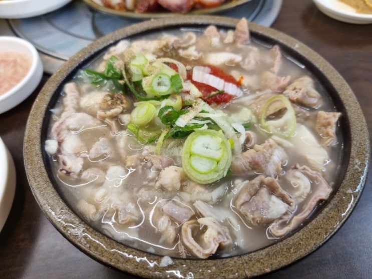  대전 사람 다 아는 국밥 맛집 오문창순대국밥에 가다