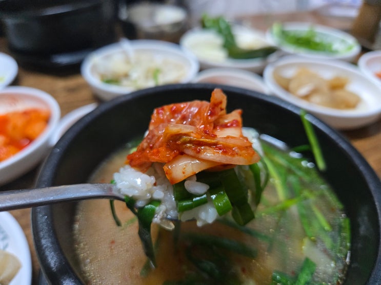  남포동 국밥집, 제일돼지국밥: 남포동에서 제대로 즐기는 국밥