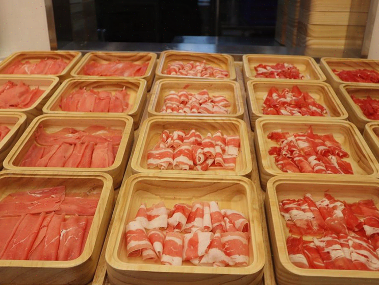  맛과 분위기로 가득한, 잠실 뷔페 샤브올데이에서의 특별한 시간
