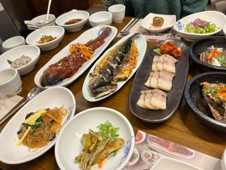  수원 부모님 모시고 가기 좋은 룸있는 한정식 식당️