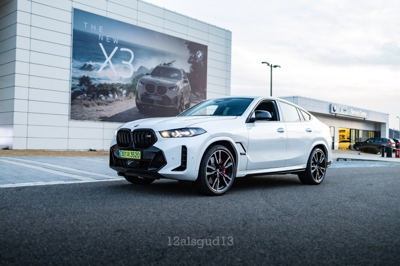 [2025 BMW X6 M60i 시승기] 퍼포먼스와 편안함을 겸비한 8기통 쿠페형 SUV