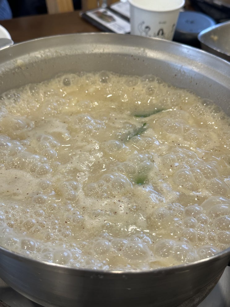  [아산] 홍두깨칼국수 / 주말 점심 웨이팅, 들깨칼국수