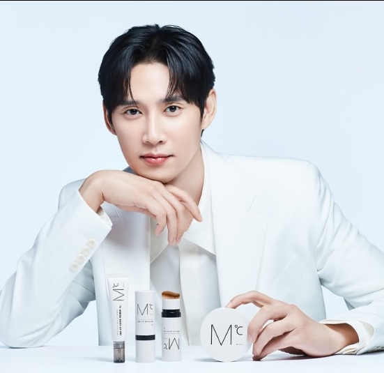 <b>박성훈</b>, SNS 실수로 이미지에... <b>오징어 게임2</b>" 열풍 속 <b>논란</b>