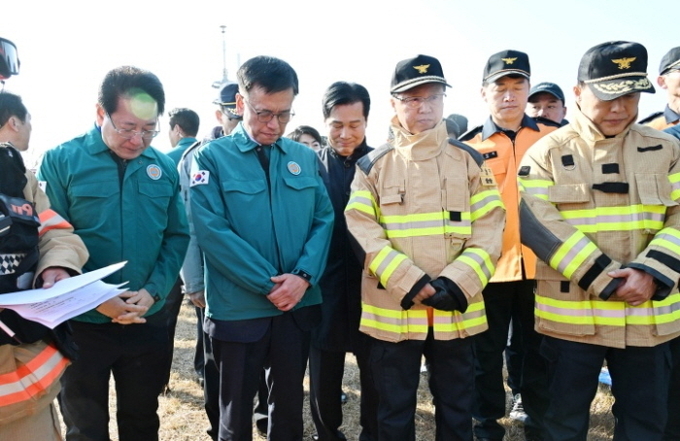 [<b>제주항공</b>참사] "4일까지 국가애도기간" <b>최상목 권한대행</b> "<b>사고</b>... 