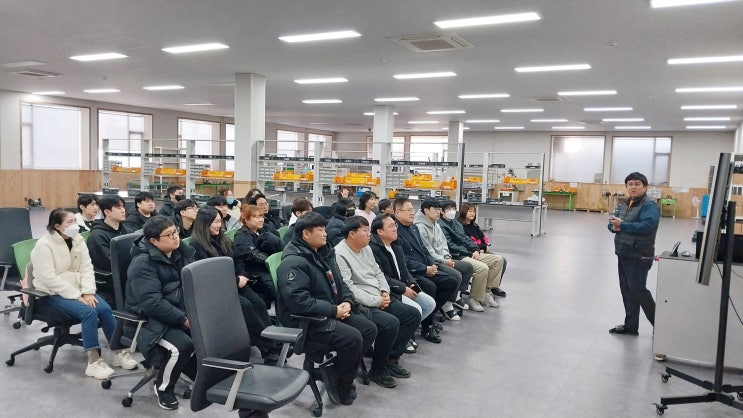  2024년을 보내며, 피앤에프유압(주) 종무식 이야기 