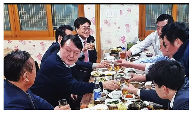 윤석열 대통령 체포영장 발부 공수처 내란 수괴 관저 법원 수색 서울서부지방법원 직권남용 출석요구 수사권 경호처 공무집행방해 한남동