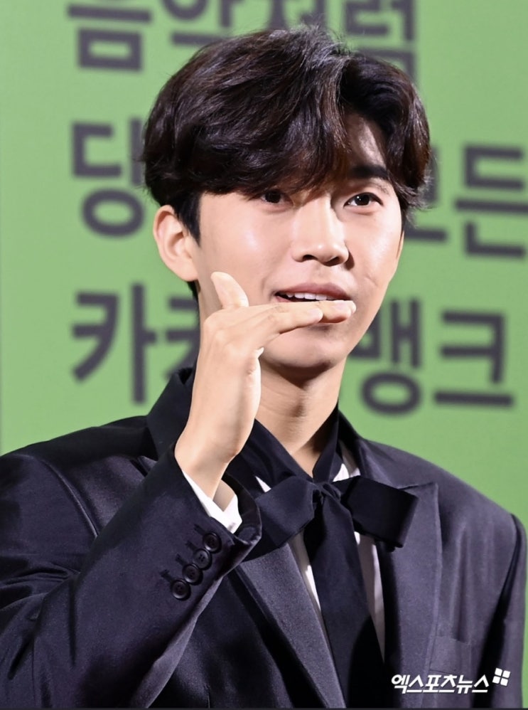 <b>임영웅 콘서트</b> 강행, <b>국가애도기간</b> 중 깊은 고민의 선택... 