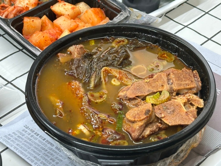  신당동 이북집찹쌀순대 24시 점심메뉴 맛집 요기요 배달 순대국 뼈다귀해장국