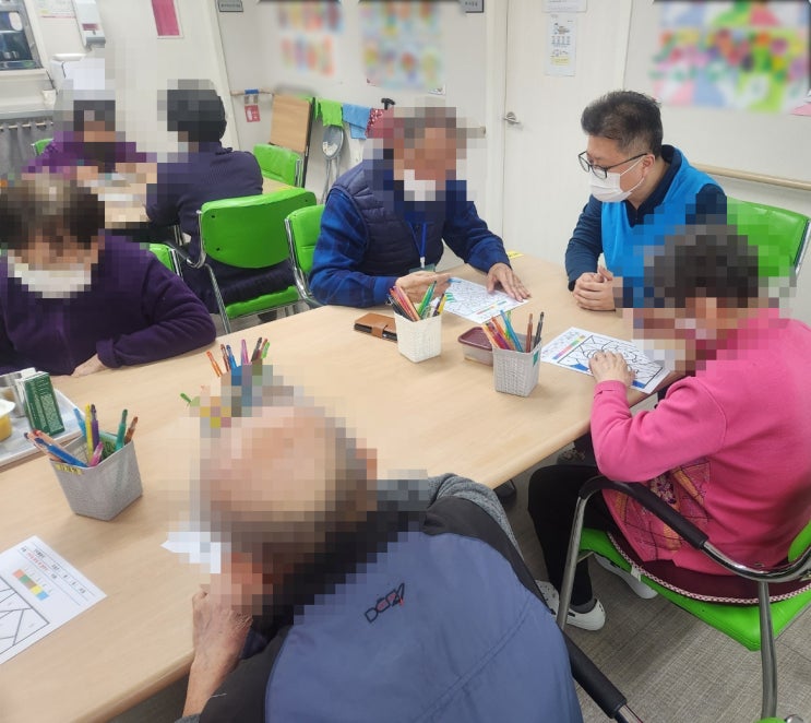  훈훈한 하루 '어르신 건강하세요' 사회복지사