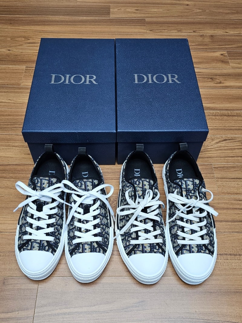 [Dior] 도쿄 디올 남성 로우탑 스니커즈 로 디올 커플슈즈/ 디올재팬에서만 구입가능한 사이즈....