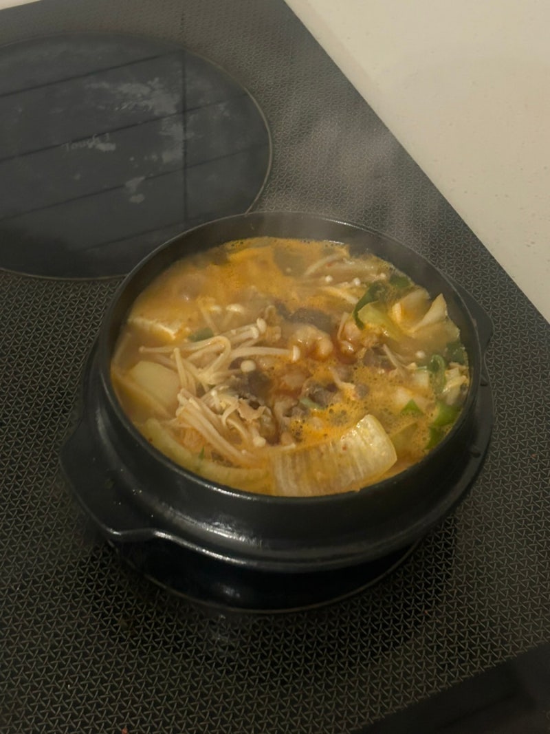 인덕션 가능한 무쎄 뚝배기로 된장찌개 끓여먹기