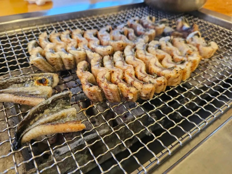 [서촌맛집] 서촌장어가: 장어 전문 넓은 식당