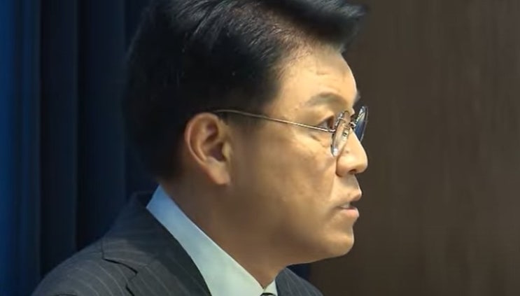 <b>장제원</b> 전 의원 숨진채 발견..현장 유서 발견