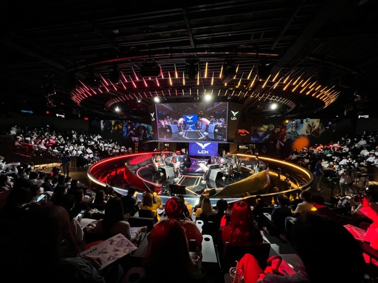 육성 응원과 팬미팅 이벤트, 2022 LCK 섬머 스플릿 <b>개막전</b>