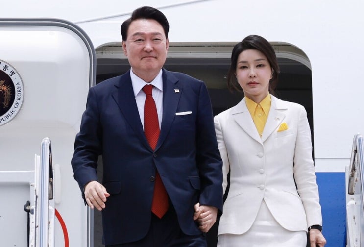 헌법재판소, 4일 오전 11시 윤석열 대통령 탄핵심판 선고...비상계엄 후 122일 만 헌법재판소, 4일 오전 11시 윤석열 대통령 탄핵심판 선고...비상계엄 후 122일 만