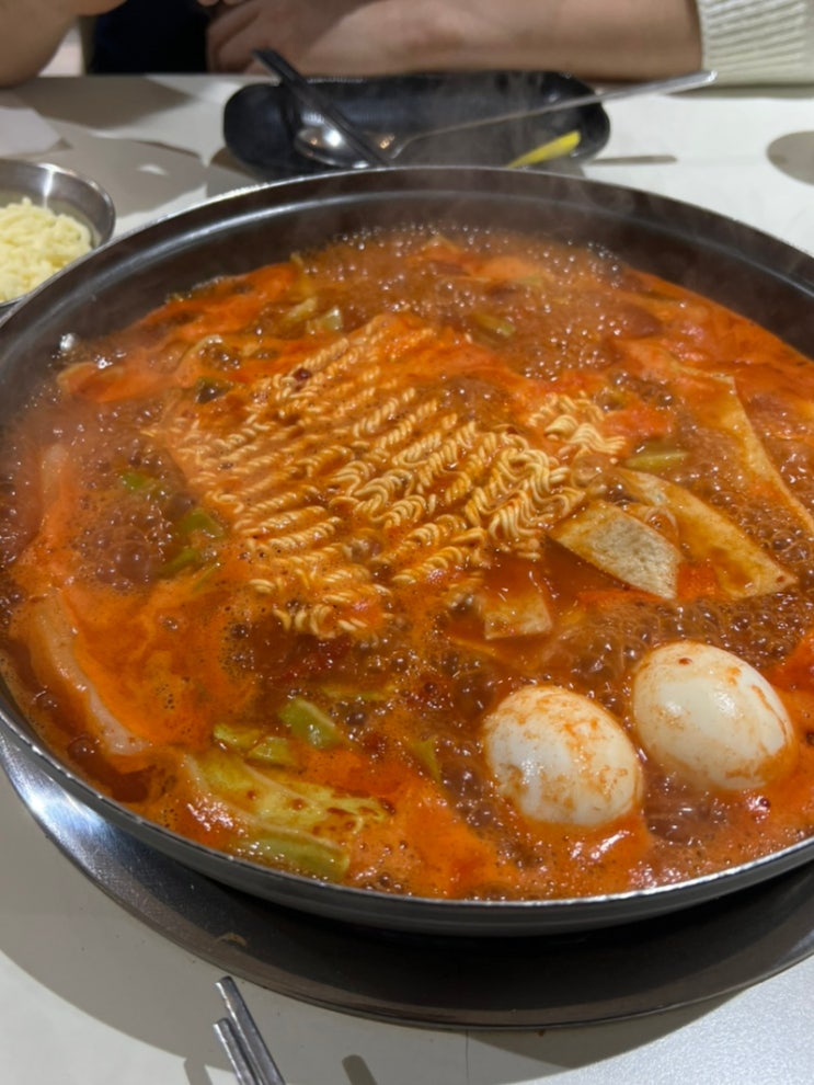  대구 즉석떡볶이 맛집 : 압구정 떡볶이