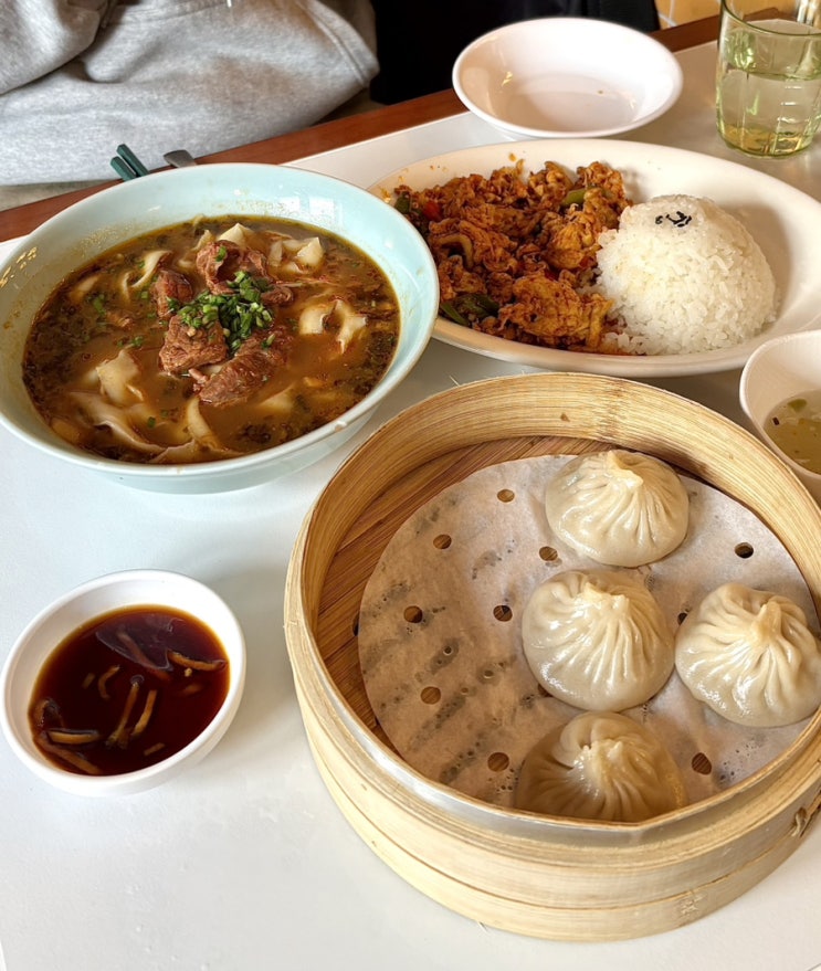  강남역 맛집 신논현 점심 추천 현지인이 운영하는 우육면, 딤섬 가성비 맛집 남소관 우육도삭면