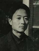 신동엽 시인의 뜨거운 외침 : '4월은 갈아엎는 달'