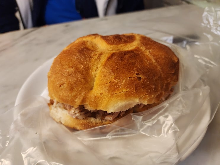  '25.03 이탈리아 피렌체 중앙시장 곱창버거 맛집