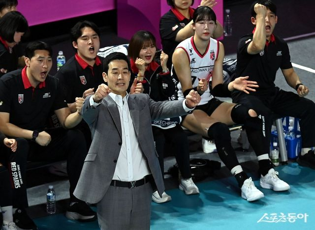  ‘1패’ 불편하게 출발한 정관장, 고희진의 2차 인천상륙작전은 성공?