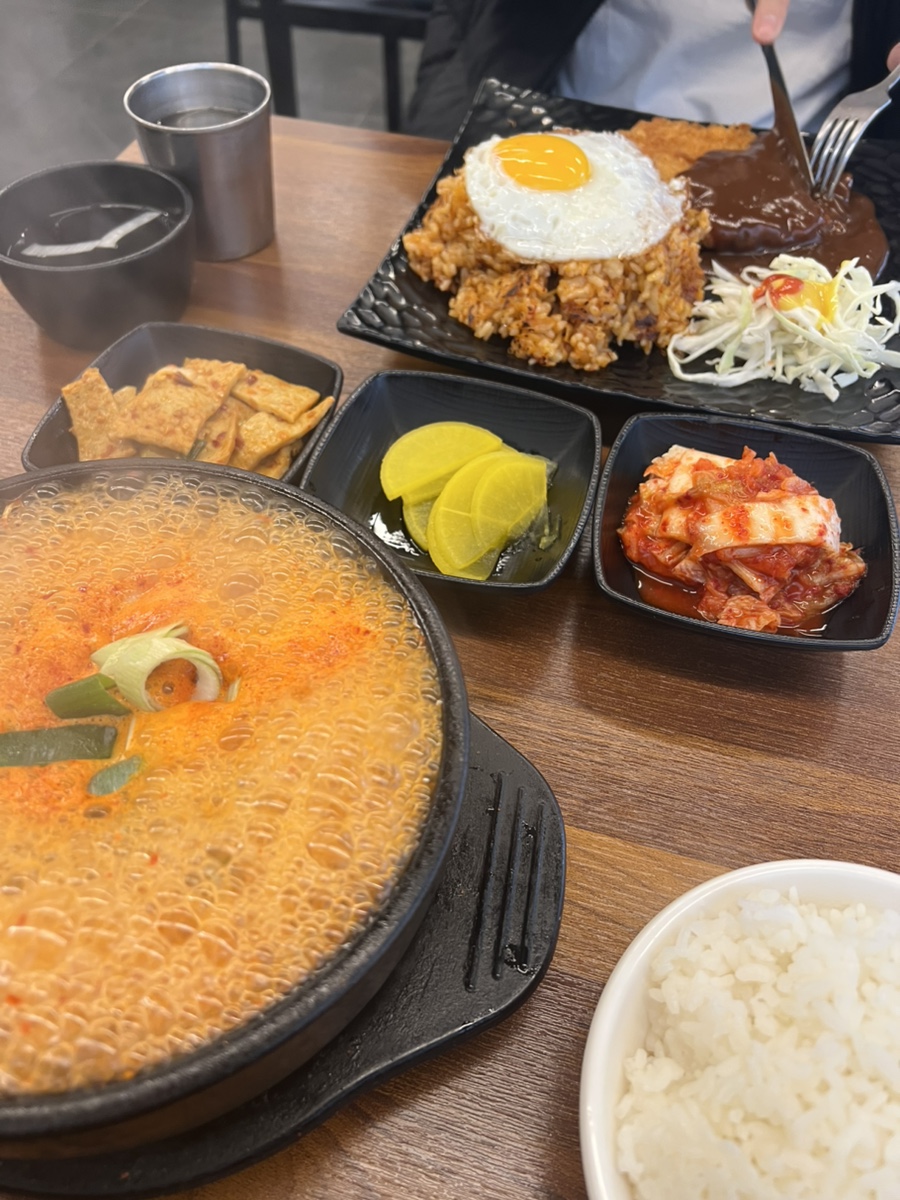 토마토김밥 대학동점 사진 6