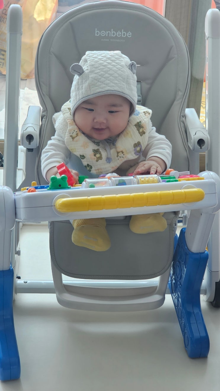  [본베베 하이체어] 벌써 이유식 시작한 구찌