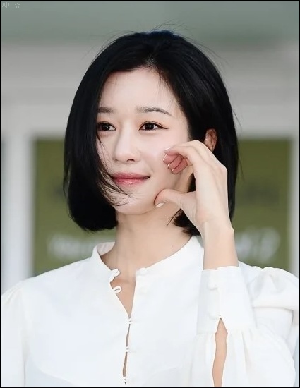 <b>서예지</b> 김딱딱 <b>가스라이팅</b> 논란 셀프 디스할까 <b>SNL</b>7 전격 출연... 