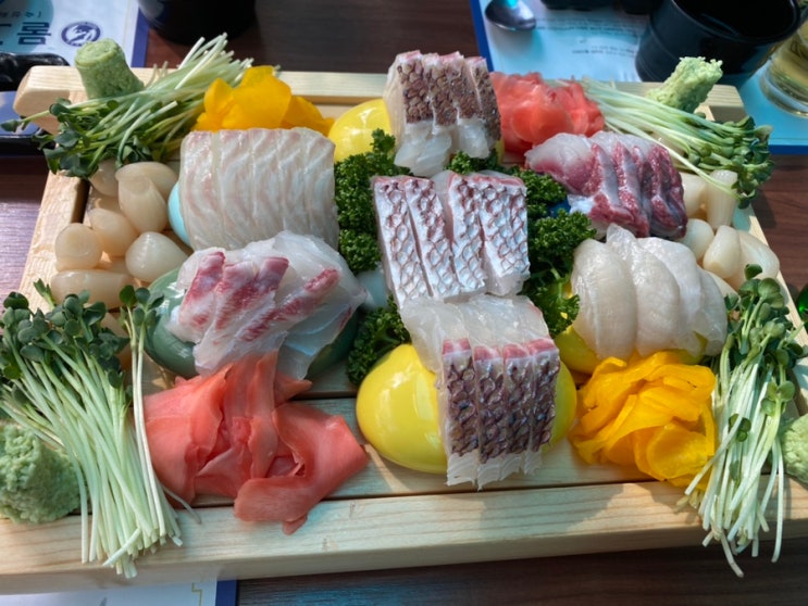  물고기자리 잠실점 _ 쫀득한 숙성회 무한리필 맛집